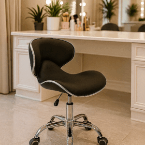 SILLA PARIS COLOR NEGRA CON RODOS